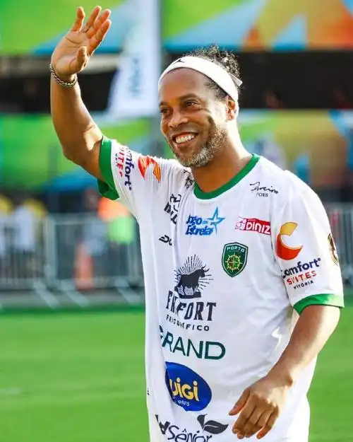 凭借其在莱 凭借其在莱