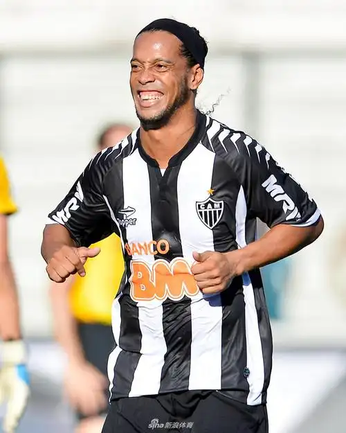 尽管港澳台 尽管港澳台