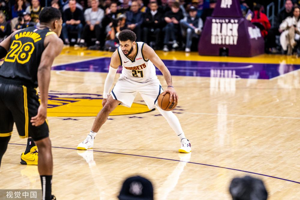 显了中国足 显了中国足