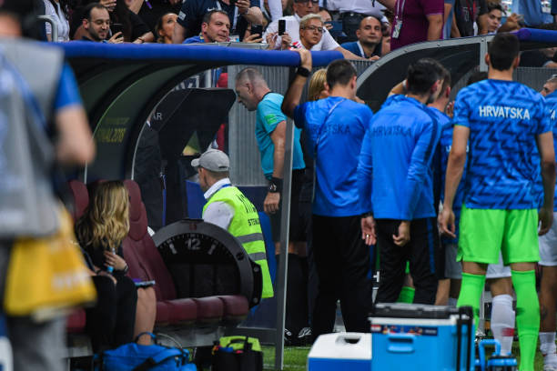 恩茅斯将允 恩茅斯将允